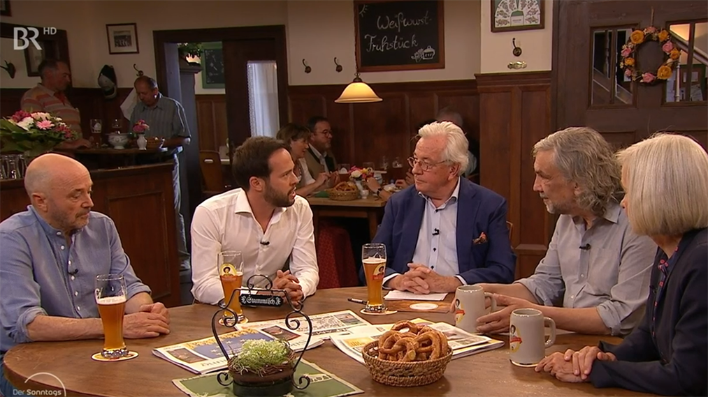 Sonntags-Stammtisch